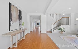 246 Sanctuary Lakes South Boulevard, Sanctuary Lakes, Vic 3030
