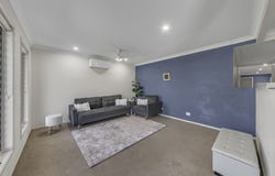 9 Sharp Lane, Walloon, Qld 4306