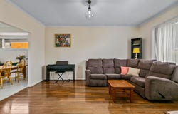 55 May Avenue, Altona Meadows, Vic 3028