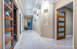 10 Watersun Gardens, Jindalee, WA 6036