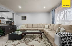 4/51-53 Station Road, Melton South, Vic 3338