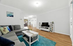 8/10-14 Eagleview Road, Minto, NSW 2566