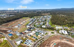 72 Settlers Boulevard, Chisholm, NSW 2322