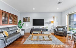53 Jacaranda Drive, Taylors Hill, Vic 3037