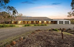 46 Riverside Drive, Riddells Creek, Vic 3431