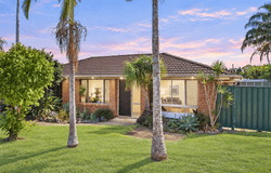 16 Grecian Street, Regents Park, Qld 4118