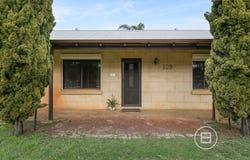 109 Brooklands Drive, Henley Brook, WA 6055