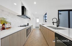 7 Queensborough Road, Kalkallo, Vic 3064