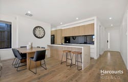 35 Rathdowne Drive, Mickleham, Vic 3064