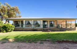 192 Old Cooltong Avenue, Renmark, SA 5341