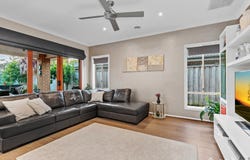 32 Long Street, Botanic Ridge, Vic 3977