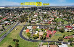 5 Chinnock Court, Craigieburn, Vic 3064