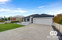 13 Gleneagles Way, Pelican Point, WA 6230