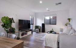 10 Elstead Drive, Strathdale, Vic 3550
