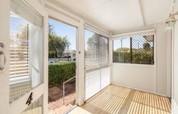 4 Wombyra Street, Newtown, Qld 4350