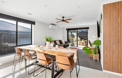 5 Norton Parade, Charlemont, Vic 3217