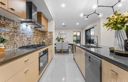 24 Morwell Street, South Ripley, Qld 4306