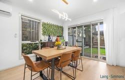 15 Hindostan Road, Glenfield, NSW 2167