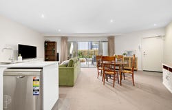 2/15 Strangways Street, Curtin, ACT 2605