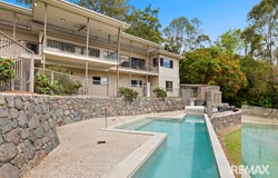 129 Towen Mount Road, Towen Mountain, Qld 4560