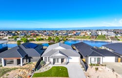 49 Victoria Parade, Hindmarsh Island, SA 5214