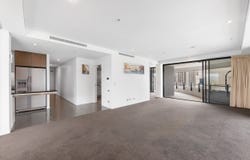 89 Surf Parade, Broadbeach, Qld 4218