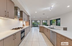 5 Fels Close, Eight Mile Plains, Qld 4113