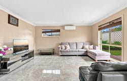 5 Kingfisher Close, Runcorn, Qld 4113