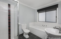 11 Riverina Boulevard, Brookfield, Vic 3338