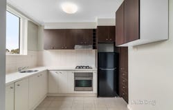 11/11 Bishop Street, Box Hill, Vic 3128