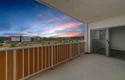 68/2 Peter Cullen Way, Wright, ACT 2611