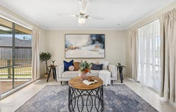 6 Gumvista Walk, Skye, Vic 3977