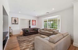 9 Derwent Crescent, Banksia Park, SA 5091