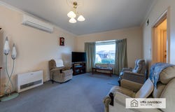 8 Ashwin Walk, Horsham, Vic 3400