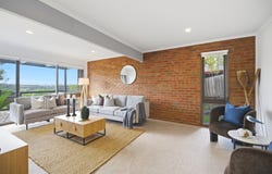 8 Gleneagles Court, Darley, Vic 3340