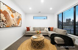 2 Kula Way, Truganina, Vic 3029