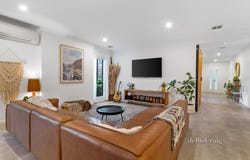 2 Oliver Avenue, Blackburn, Vic 3130