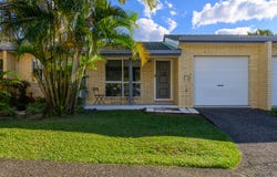 2/5 Nannygai Court, Tin Can Bay, Qld 4580