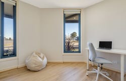 16/1 Brunswick Crescent, Craigieburn, Vic 3064