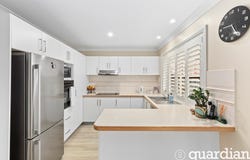 4 Minnamurra Grove, Dural, NSW 2158