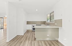 1/20 Homebush Drive, Regents Park, Qld 4118