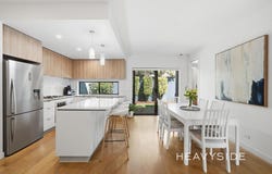 2/27 Holland Road, Blackburn South, Vic 3130