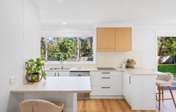 16 Balfour Close, Springfield, NSW 2250