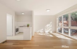 2/51 Locksley Road, Ivanhoe, Vic 3079