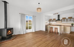 10 Windermere Way, Cardigan Village, Vic 3352