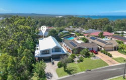 8B Woodalla Way, Narrawallee, NSW 2539