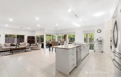 48 Crestwood Avenue, Macleod, Vic 3085