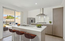 43 Cedar Way, Maddington, WA 6109