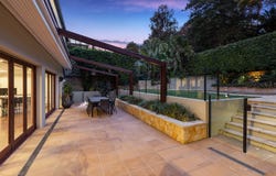 12 Sunnyside Crescent, Castlecrag, NSW 2068