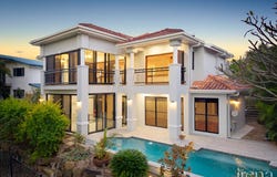 28 Silky Oak Drive, Brookwater, Qld 4300